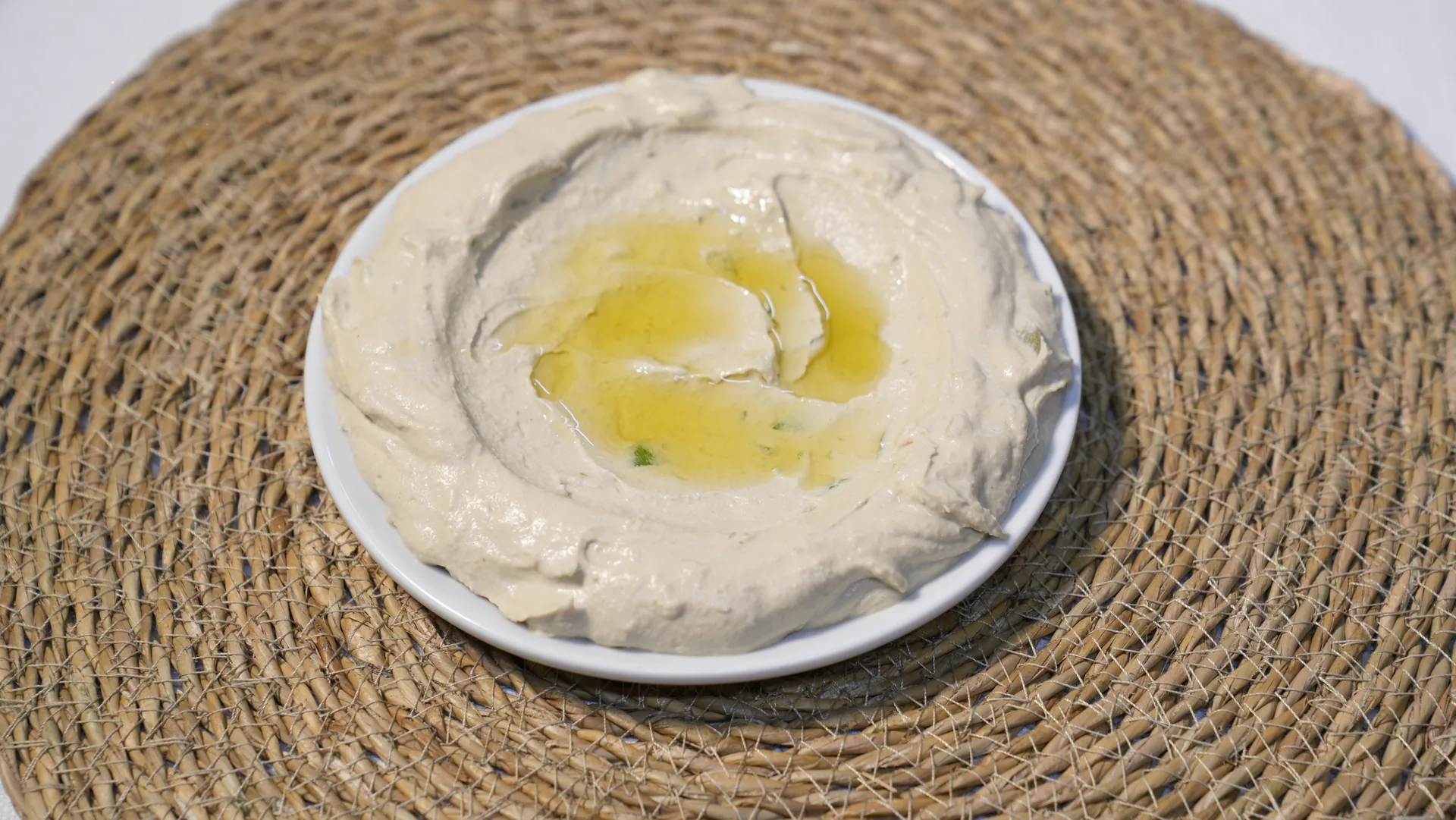 Zeytinyağlı Humus