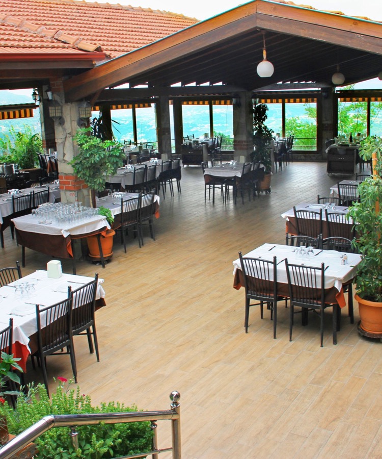 Kule Restaurant Yazlık Bahçe